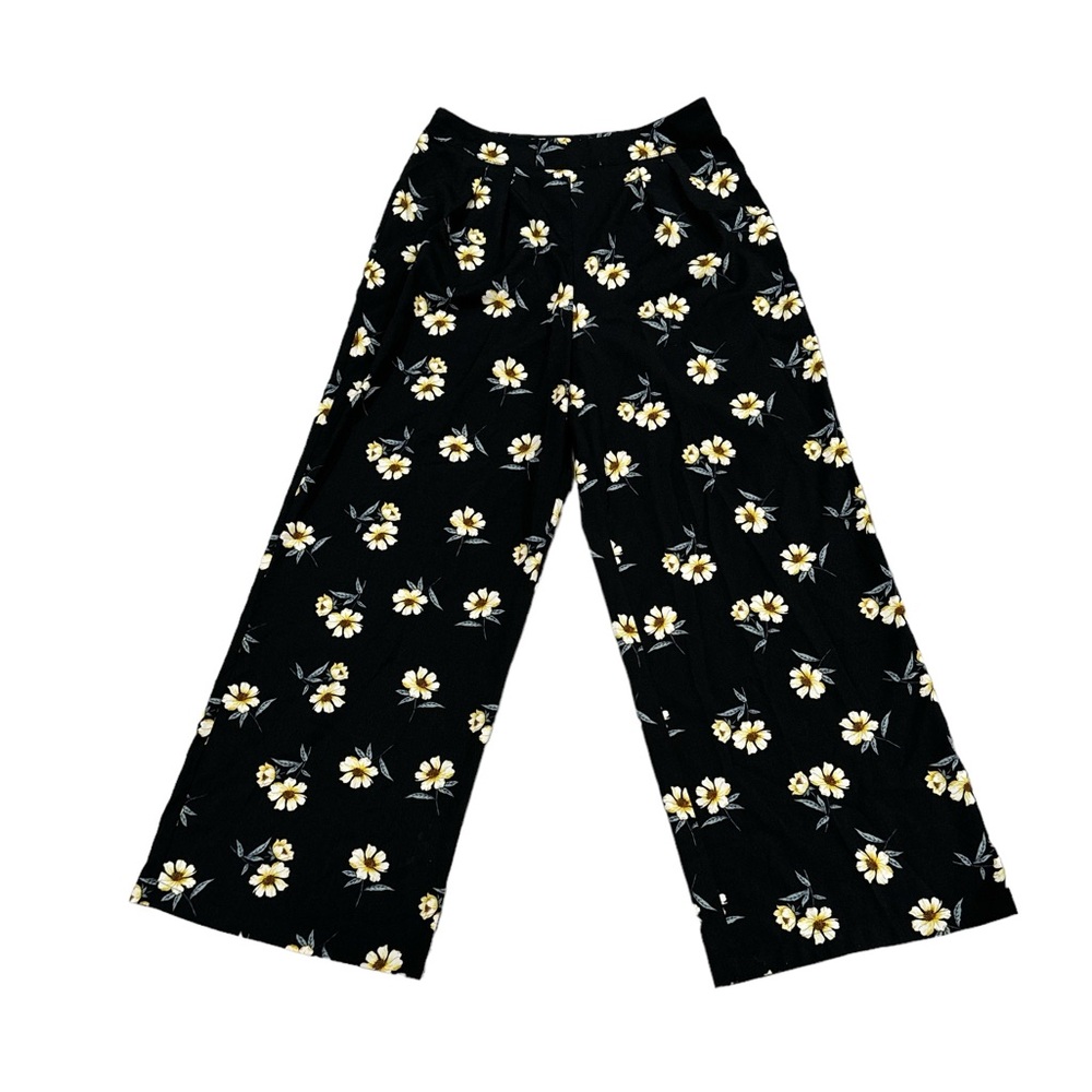 Xhileration Black Daisy Print Pleated Flowy Floral Pants